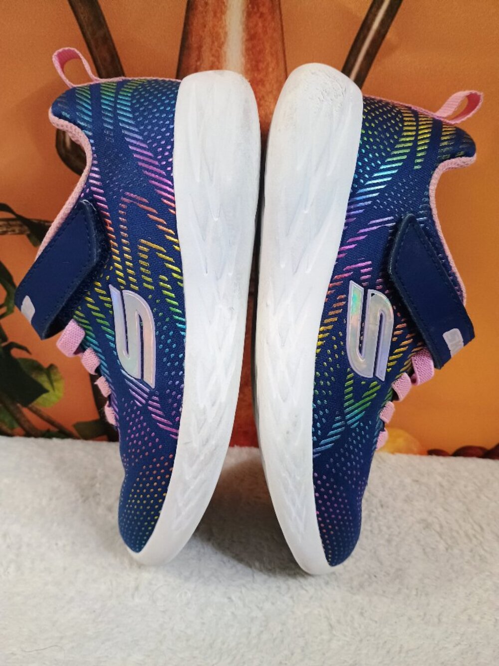 EUC Girls Skechers Sz 12 Navy Multi Rainbow Gradient Athletic Strap Sneakers - Picture 4 of 6